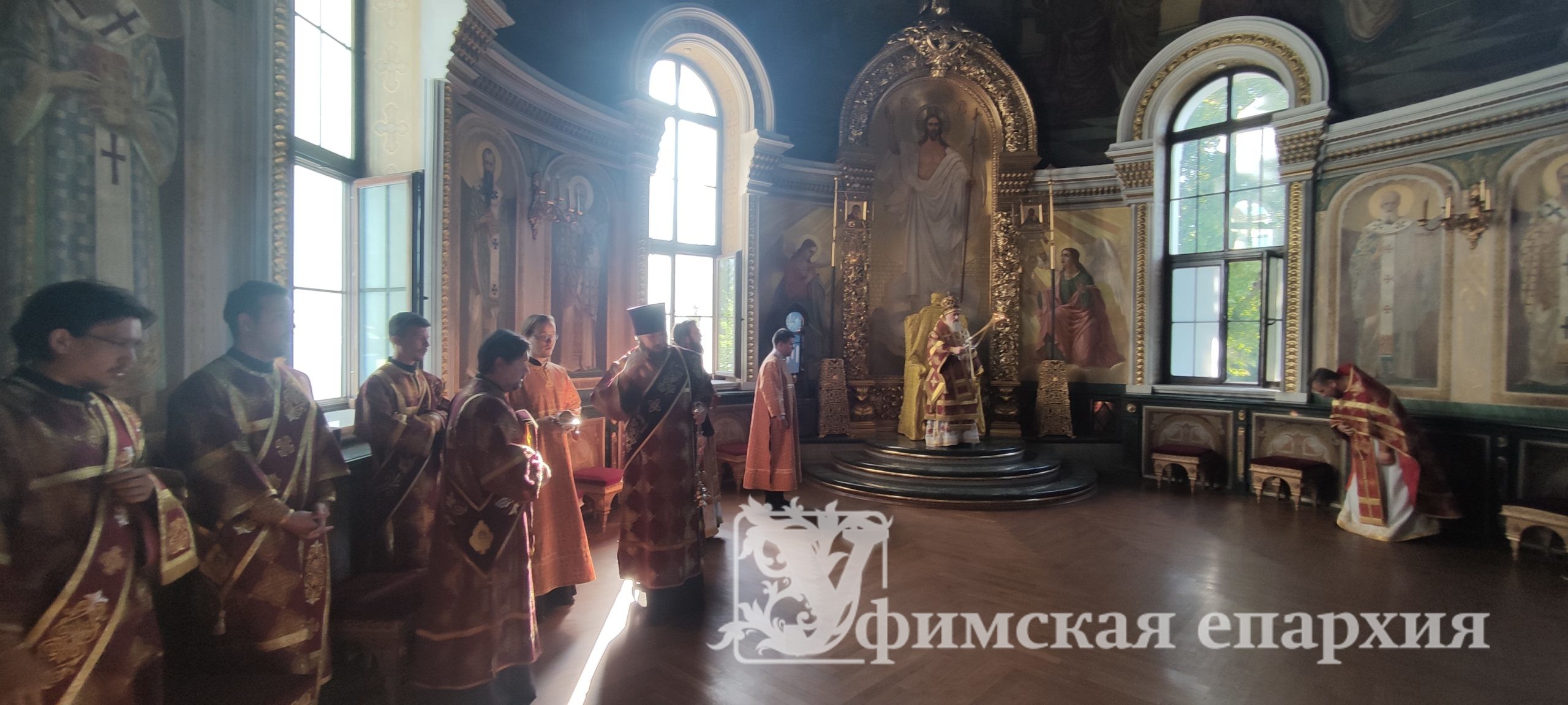 Служение митр.Никона в праздник Происхождения Честных Древ Креста Господня: фото 14