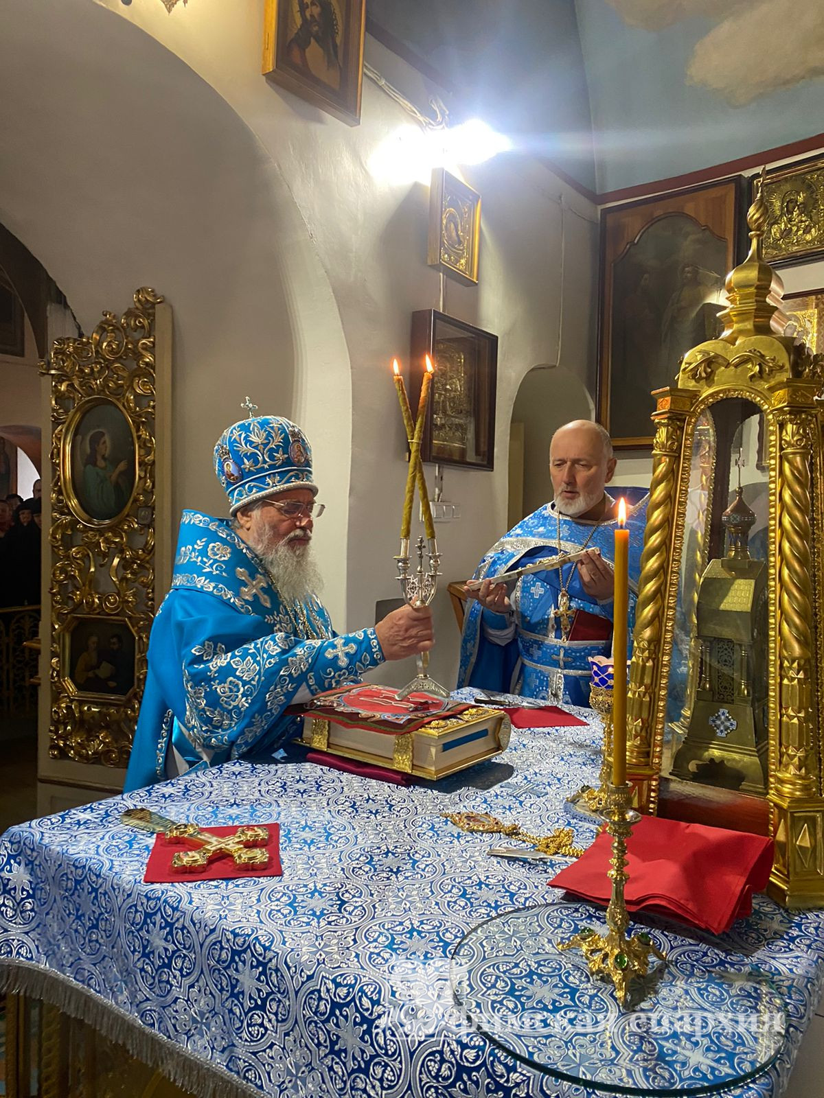 Служение митр.Никона в великий праздник Покрова Пресвятой Богородицы: фото 3