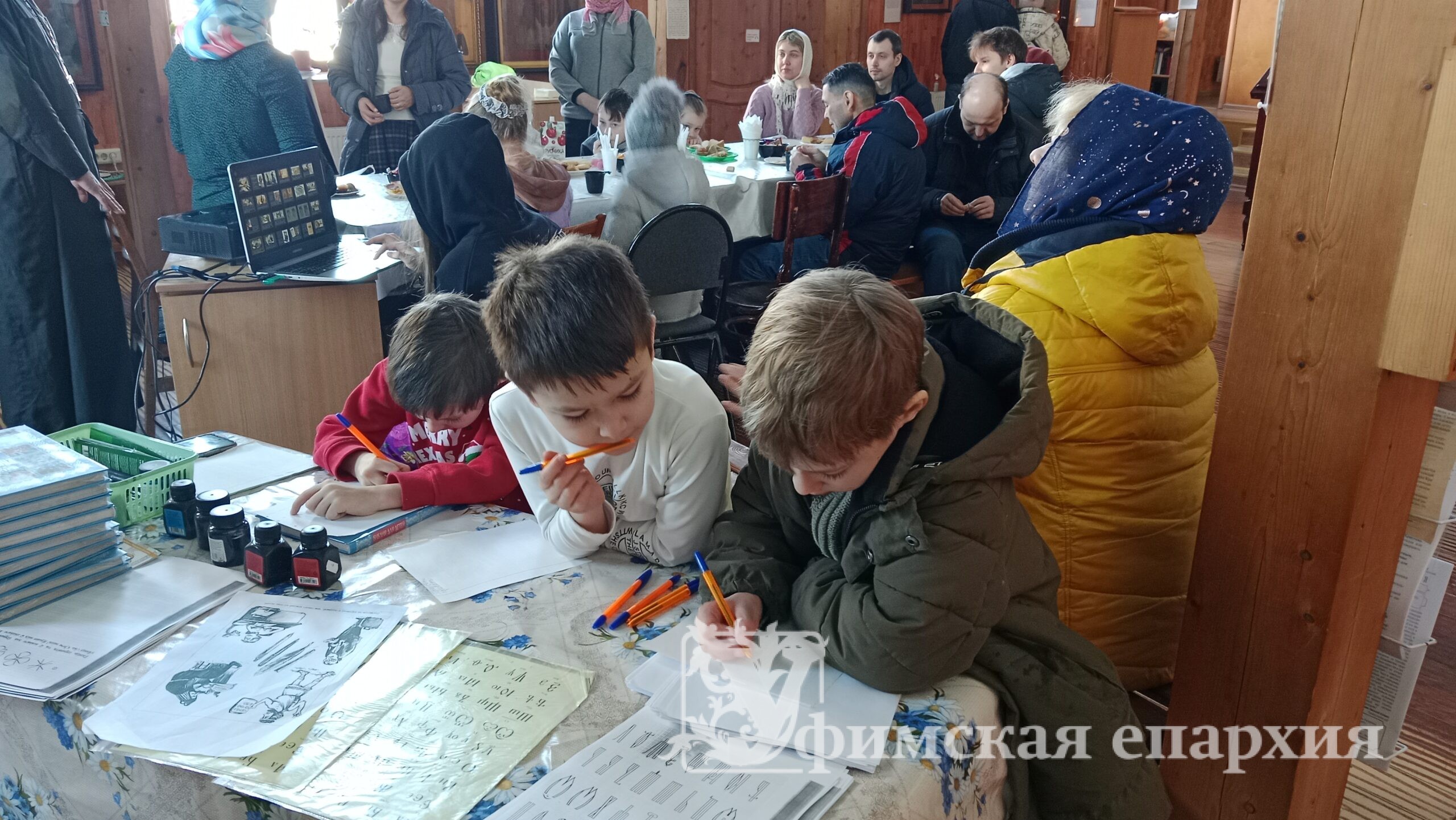 День православной книги в Воскресенском соборе г. Уфы: фото 2