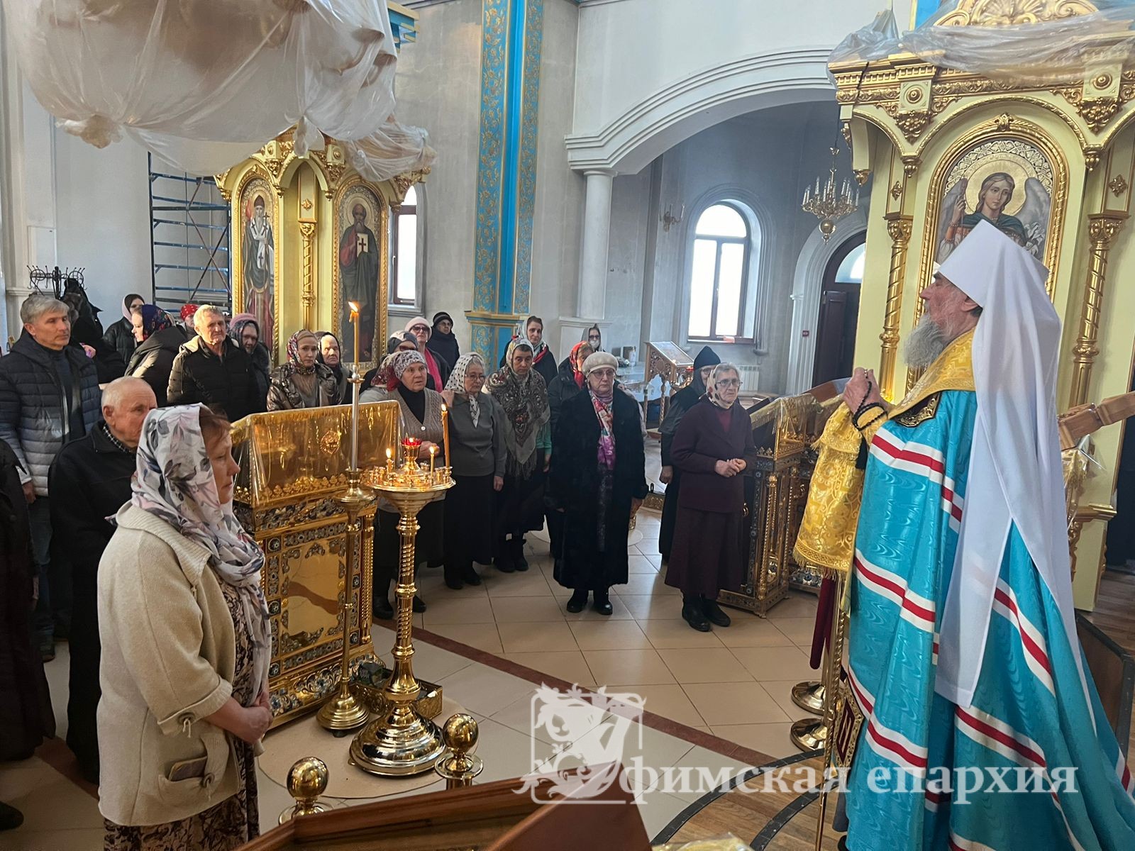 Служение митрополита Никона накануне Вселенской родительской мясопустной субботы: фото 1