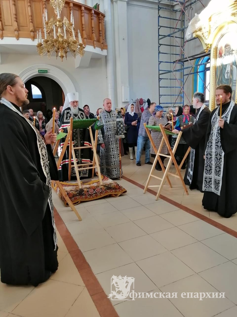 Митрополит Никон совершил чтение 2-й части Великого канона прп. Андрея Критского: фото 1