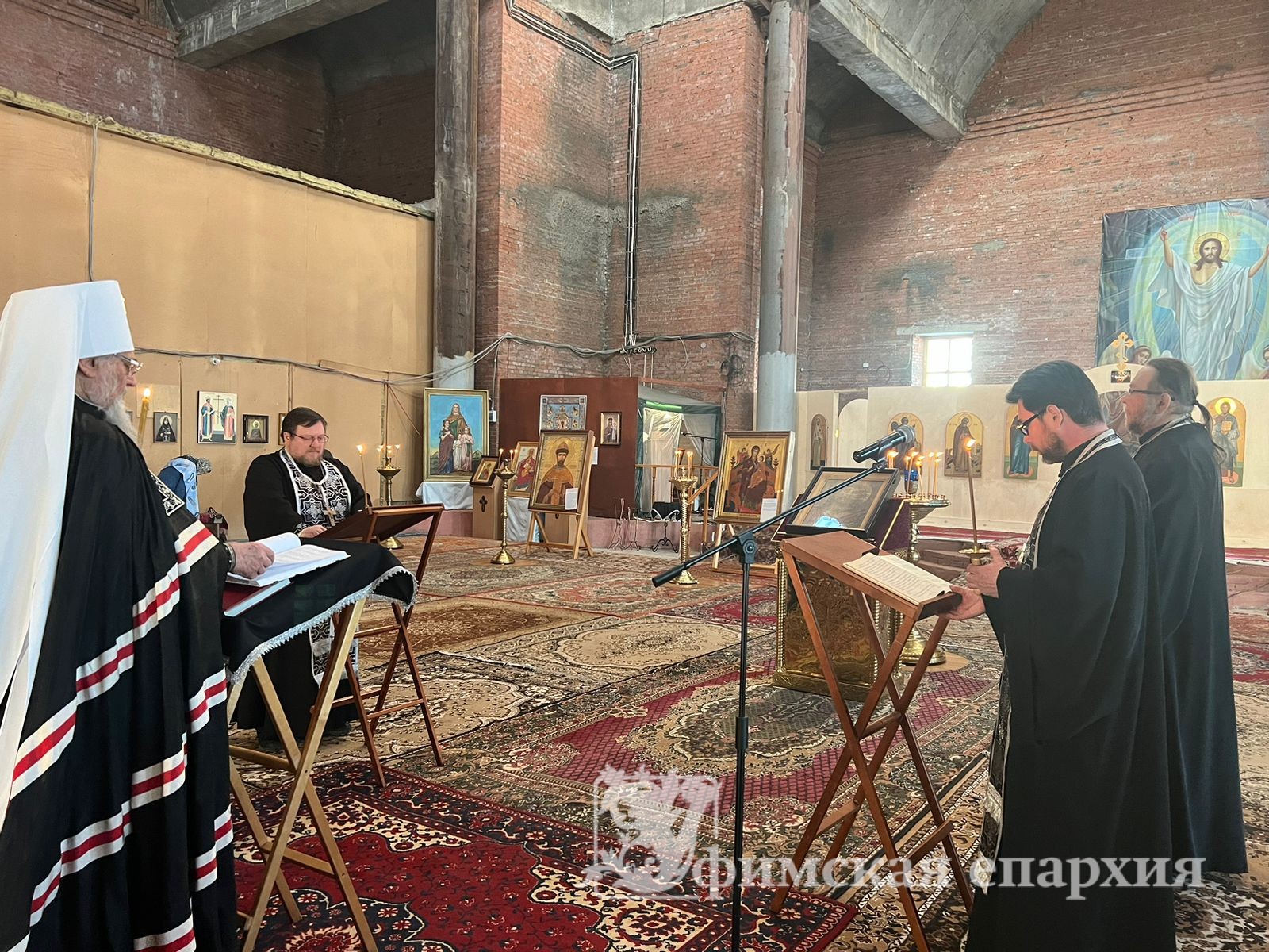 Митрополит Никон совершил чтение 3-й части Великого канона прп. Андрея Критского: фото 3